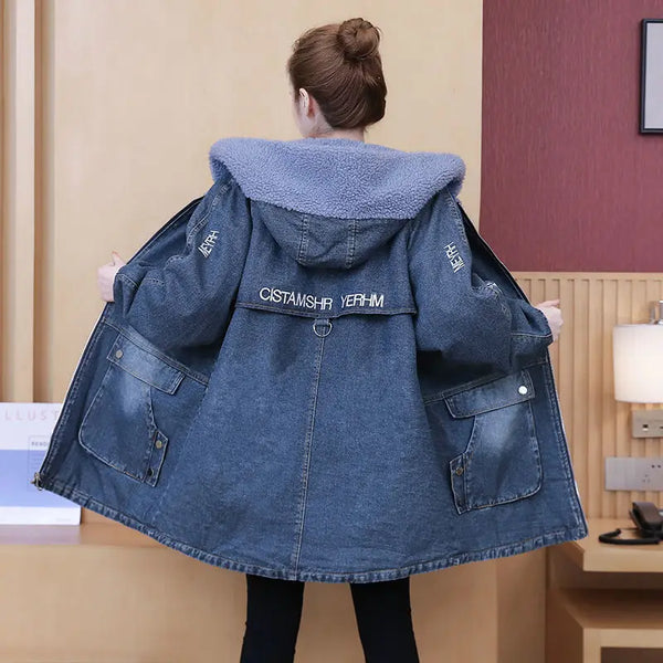 Winter Women Lamb Wool Thick Denim Jacket 5XL Loose Hooded Windbreaker Coat Casual Zipper Jeans Outerwear Warm Parkas