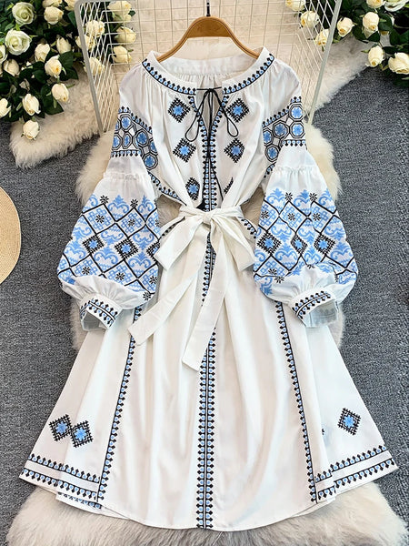 Women's Dress Spring Vintage Embroidery Lace-up O-Neck Versatile Loose Bandage Waist A-line Mid-length Vestidos DS354