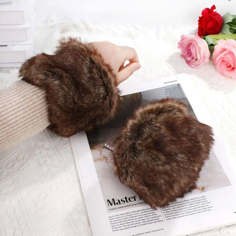 1Pair Faux Fur Wrist Cuffs For Wool Coat Jackets Women's Arm Warmers Elastic Furry Wristbands Sleeves Cuffs Winter Wrist Cuff