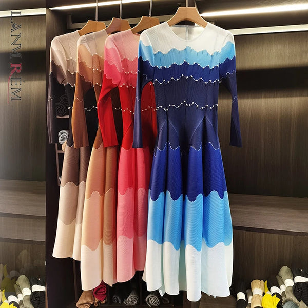 Designed Women's Pleated Dress O-neck Loose Fit Color Block Beaded Long Sleeve Famale Clothing 2DB6598