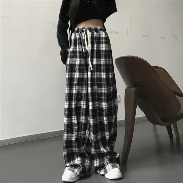 Oversize Women Sweatpants Black Plaid Casual Pants Baggy Elastic Waist Pockets Student Unisex Hip Hop Loose Trousers