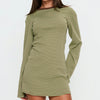 Y2K Striped T Shirt Dress Women Long Flare Sleeve Crew Neck Contrast Trim Ruched Side Curved Hem Casual Mini Streetwear Dress