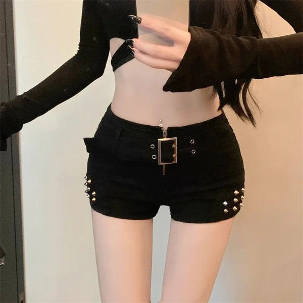 Low-Waisted Black Slim Fit Denim Shorts Women Sexy Girls Rivet Belt Design Unique Y2K Shorts Nightclub Bodycon Pants