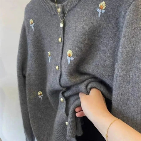 Korean Ladies Round Neck Knitted Cardigan Femme Long Sleeves Embroidery Sweater Coat Autumn Women Knit Jacket Tops