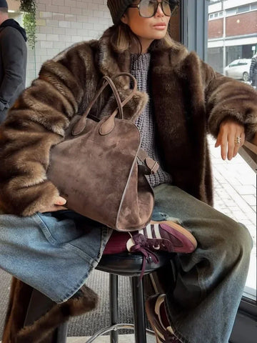 Lady Mixed Color Lapel Long Coat Vintage Full Sleeve Loose Maxi Overcoat Winter High Street Warm Faux Fur Jackets