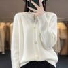 2026Knitted Sweater Autumn/Winter Cardigan Short Jacket Loose Top Women's Lazy Style Round Neck Star Button Knitted Sweater