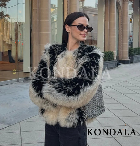 Women High Street Fur Coat Contrast Jacket O-Neck Faux Fur Jacket Coat Fall Winter Female Retro Coat