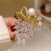 Rhinestone Flowers Imitation Pearl Brooches Women Sparkling Zircon Bowknot Brooch Pin Scarf Coat Suit Accessories Jewelry