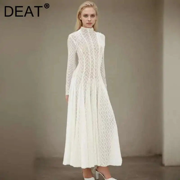 Lace Dress Women's Round Neck Hollow Out Slim Long Sleeve Retractoin Waist Big Swing Dresses 7AB8070