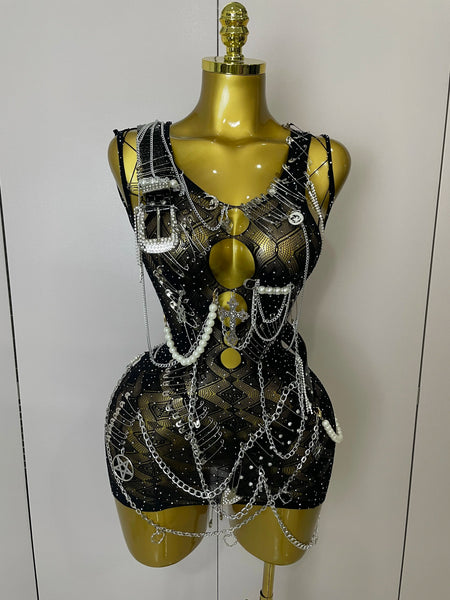 Stock Sexy Pin Decoration Fringe Beading Short Party Dress Women Hollow Out Nightclub Performance Singer Costume
