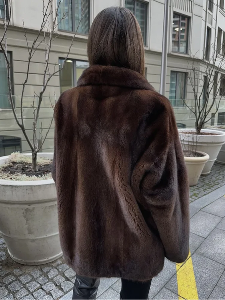 Women's Oversized Coats V-neck Long Sleeve Pocket Faux Fur Jackets Winter Female Furry Solid Loose Fitting Jacket Outerwears