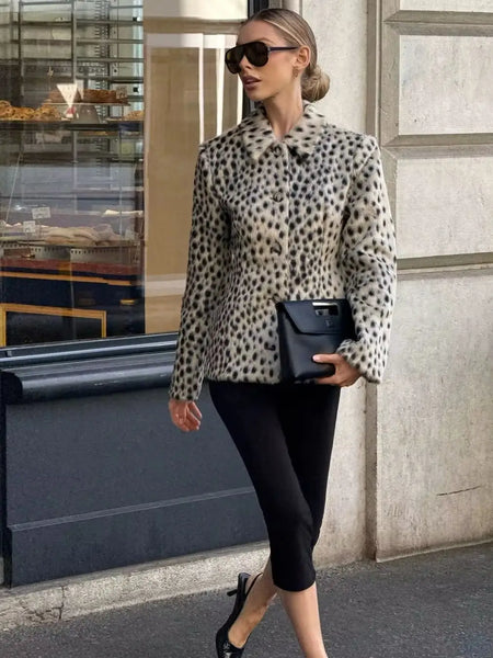 Women Leopard Print Short Furry Jacket Lapel Collar Button Slim Waist Stylish Coat Autumn Winter Street Lady Outerwears