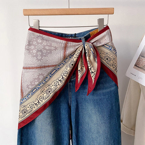1pc Printed Triangular Scarf Bandanas Women's Elegant Niche All-Matching Scarf Jeans Belt
