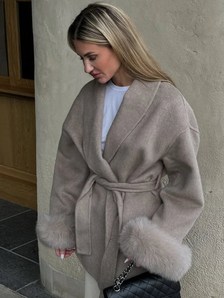 Elegant Lace Up Woolen Coat Women Furry Lapel Fur Patchwork Belt Loose Short Jacket Female Lady Autumn Winter Cardigans