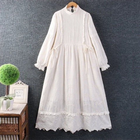 Spring Women Japanese Small Fresh Lace Collar Embroidery Solid Color Dress