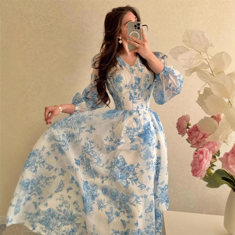Women Blue White Floral Print V-neck Long-sleeved Slim-fitting Long-pendulum Dress French Style Elegant Vacation Model