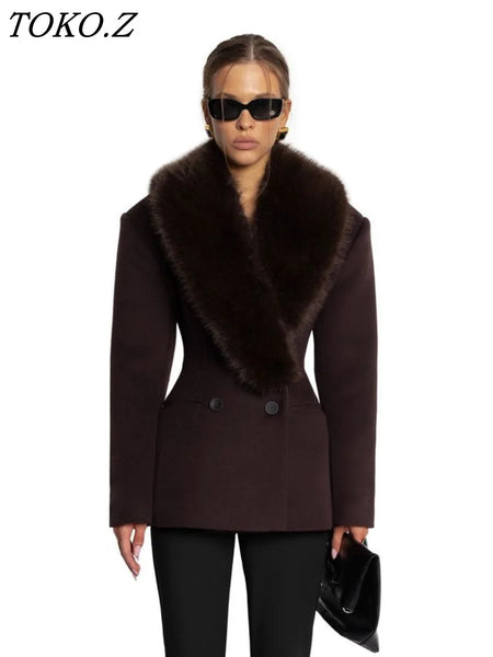 Women Big Faux Fur Lapel V‑Neck Wool Blend Blazer Jacket Double Button Fitted Waist Long Sleeve Elegant Outerwear Coat