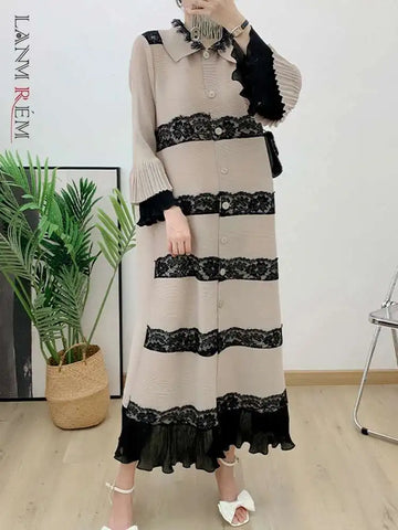 Lace Patchwork Pleated Dress For Women Lapel Long Flare Sleeves Color Block Elegant Party Clothing 32A431