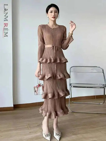 Long Pleated Dress Women Round Neck Solid Color Ruffles Cake Belt Dresses Multi-layer Female Elegant Clothing 2R6863