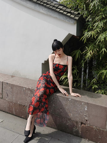 Night Mystique Red Rose Dress New Chinese Style Elegant Floral Retro Strap Backless Long
