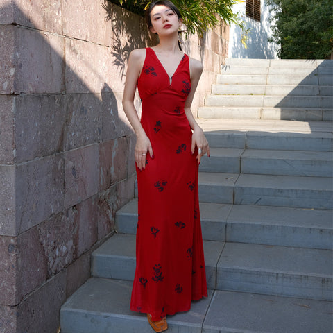 Scarlet Cheongsam with Vermilion Eastern Beauty New Chinese Classical Retro Waist-Tie Slim Dress