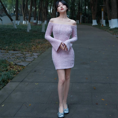 Rose Dream Pink Cloud Skirt Gentle and elegant off-the-shoulder pure and sweet fluffy dress