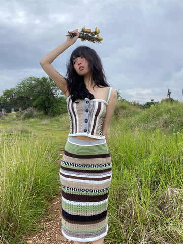 Xiao Juchuan Chestnut/Green Field Set Color-Blocked Retro Irregular Knit Sweater and Skirt