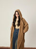 And Thin-Waisted Woolen Three-Color Overcoat with Large Hat and Shawl-Like Robe Coat