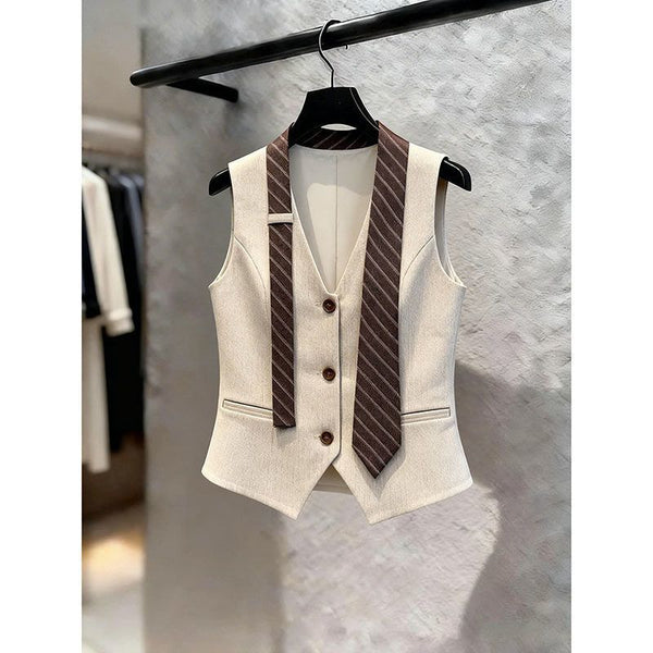 Women's Slim Fit Polyester 3D Effect V Neck Sleeveless Single Breasted Button Vest Top for Summer in Button Style