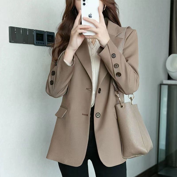 Women's Khaki Blazer, Notched Lapels, Long Sleeves and Relaxed Fit