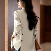 Women's Blazer, Notched Lapels, Button Front and Long Sleeves