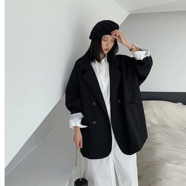 Women's Relaxed Blazer, Lapel Collar, Long Sleeves and Pocket Detail