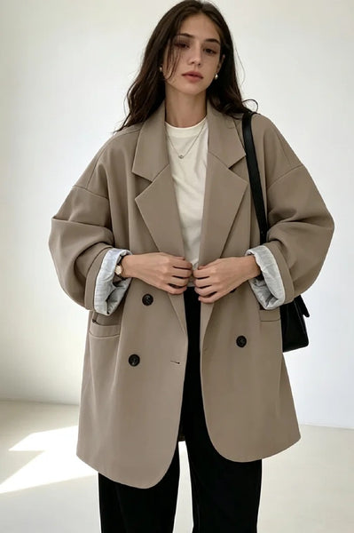Women's Loose-Fit Double-Breasted Blazer with Notched Lapels and Patch Pockets