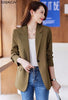 Women's Long-Sleeve Blazer with Single-Button Closure