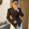 Women's Single-Breasted Blazer with a Cinched Waist and Asymmetric Hem