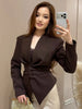 Women's Single-Breasted Blazer with a Cinched Waist and Asymmetric Hem