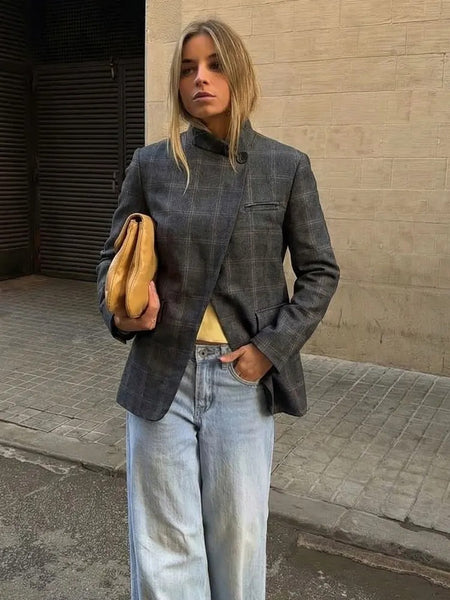 Women's Plaid Single-Button Blazer with a Stand Collar and Long Sleeves