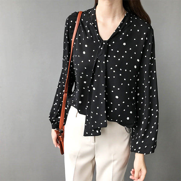 2022 Autumn Long Sleeve Polka Dot Chiffon Blouse Women White Vintage V Neck Femme Shirts Black Formal Working Tops Streetwears