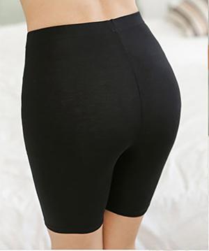 2022 Basic Leggings Ladies Knee-Length Short Leggings Comfortable Lightweight Underpants for Summer Anti-lighting Pants