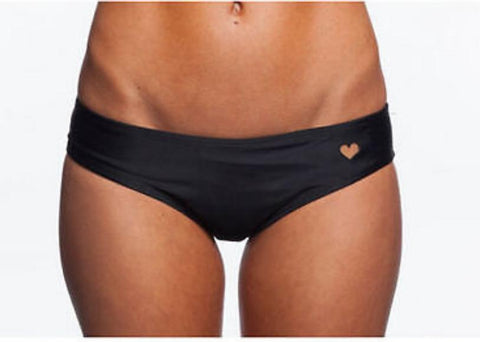 New Women Brazilian Cheeky T-Back Cut Out Thong Botto Bikini Swimwe Sexy Love Heart Cut Out Botto G Strings Thongs