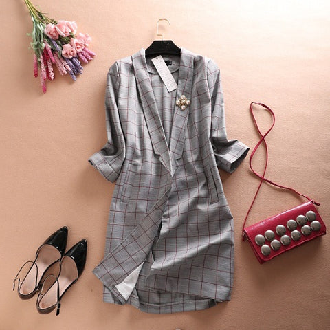 2022 Spring Women High Quality Beading Slim Fit Blazer Famale Long Vintage Plaid Notched  Blazers
