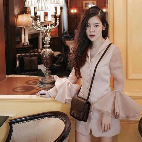 2022 newly arrived autumn women's fashion runway  high quality Super loudspeaker sleeves slim veste suit jacket
