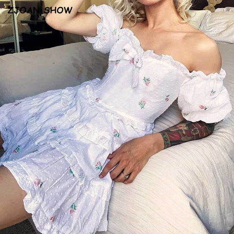 2022 Retro Embroidery Floral Dot Stitching Lace Wood ears Off Shoulder Dress Woman White Short Sleeve Mini Dresses Holiday Robe