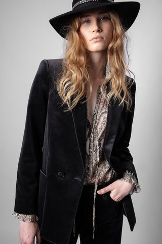 2022 Autumn Winter Women Visko Velvet Jacket in Black Color Front Pockets and Tailored Collar Double Breasted Closure Blazer