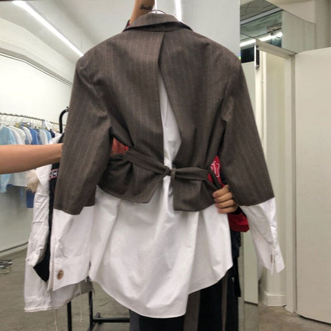 2022 lace-up waist stitching fake two-piece striped suit jacket female trend blazer women