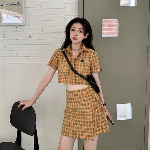 2023 Casual Two-piece Suit Vintage Short-sleeved Plaid Shirt + High Waist A-line Skirt Girl Skirt Set Women