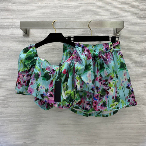 2023, women's printing blue and white porcelain short sleeved shirt + shorts show thin age reduction suit