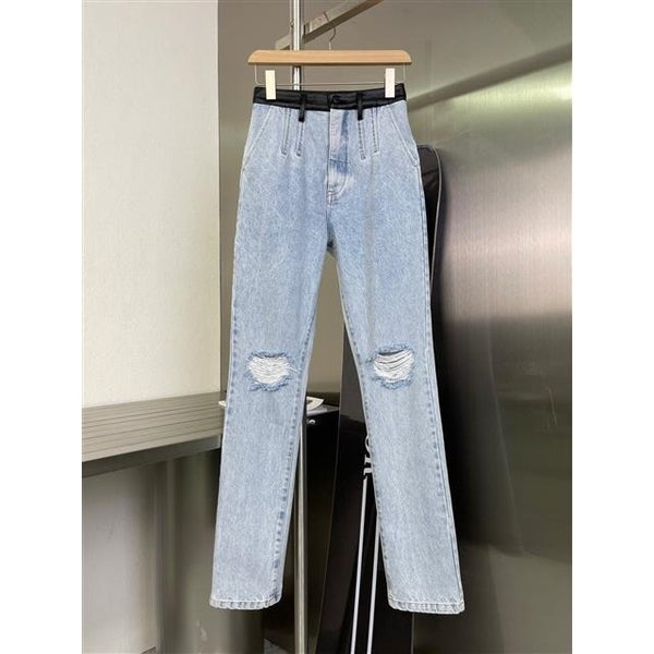 21ss Autumn/winter Style Leather Design with Holes, Washed Light-colored High-waisted Hips and Slimming Casual Women's Jeans