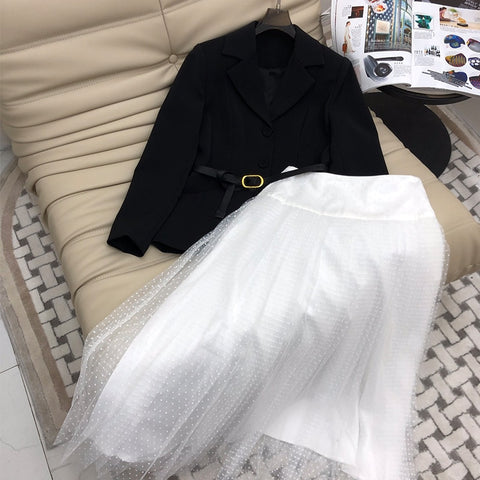 22 2 Piece Blazer Set Women Lapel Metal Buckle Belt Suit Coat High Waist Mesh Skirt Black White Solid Color Elegent Suit