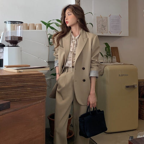 Autumn Elegant Black Blazer Women Loose Korean Style Notched Jacket Femme Short Solid Coat Spring Casual Blazer Femenino SQQ583